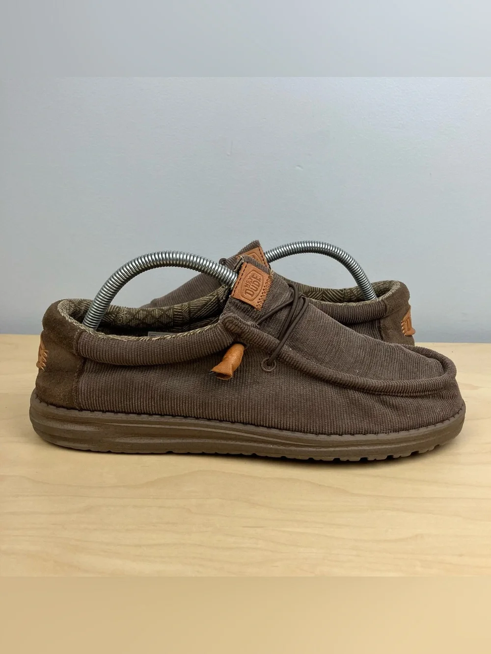 Hey Dude Men’s Size 9.0 Wally Corduroy Chocolate Brown Casual Slip On Loafers